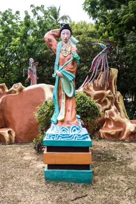 carousel-item